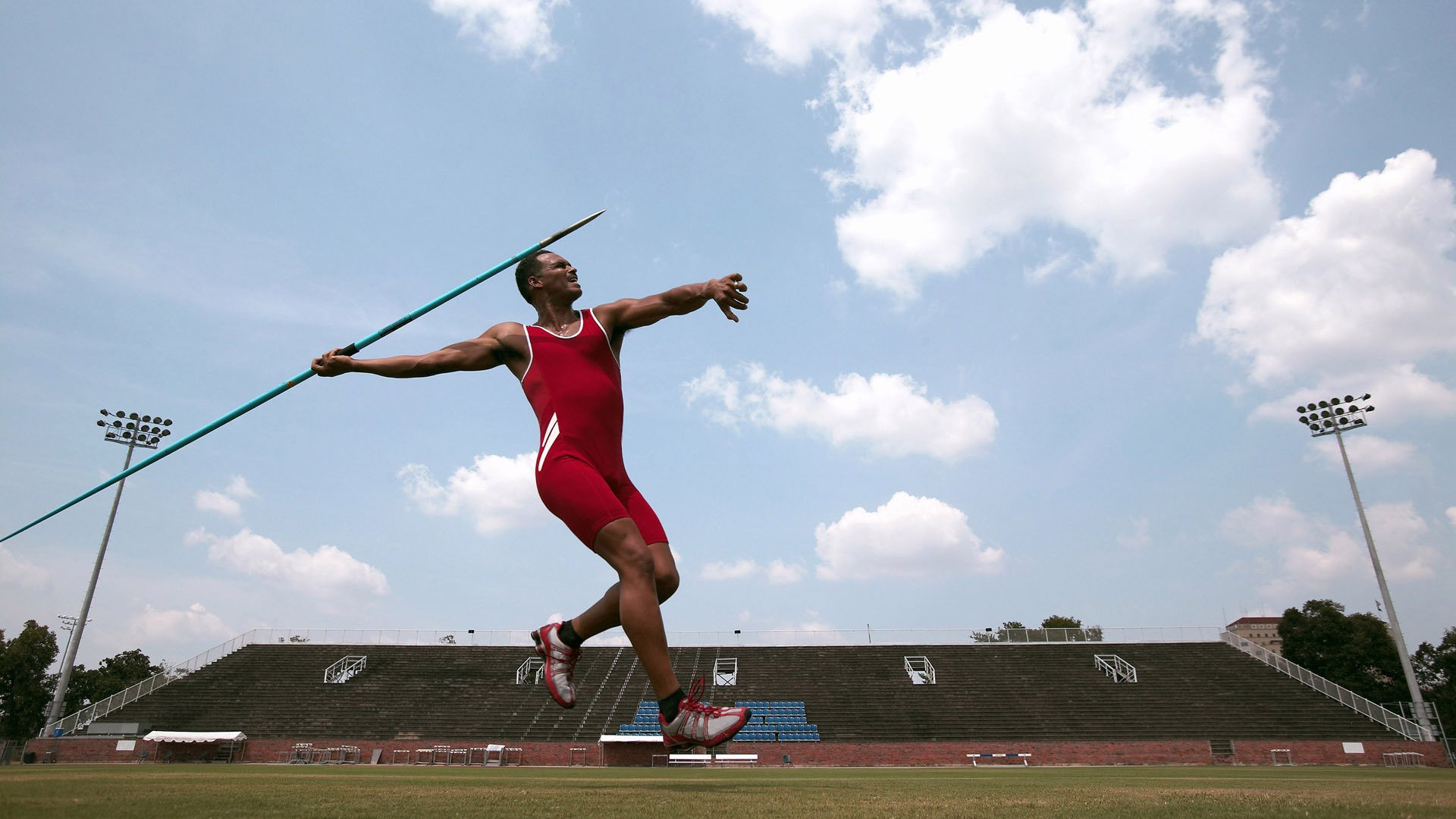 水球焦点战摩纳哥沉着应对