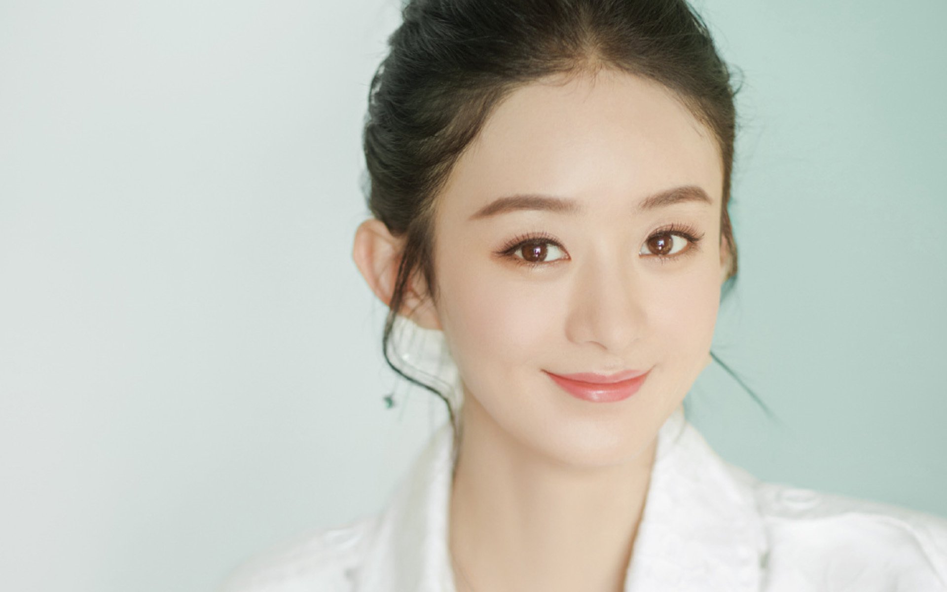 FB SPORTS-老鹰主场观众爆满气氛热烈，老鹰队视频